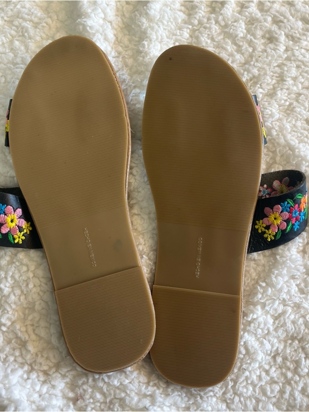 Black Floral Embroidered Slide Sandals - Women - Picture 4 of 4